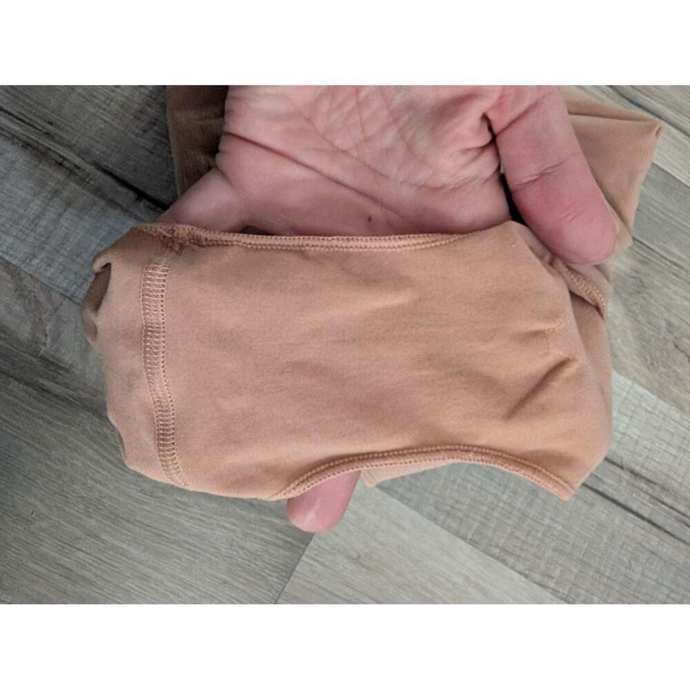 SKIMS Seamless Sculpt Nude Highwaisted Brief Shapewear, Small/Medium (A1) - Picture 6 of 6